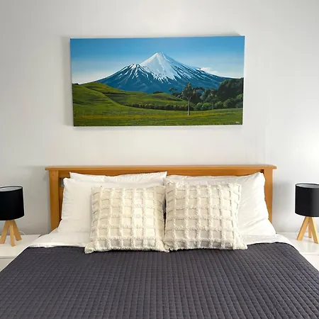 Huatoki Hideaway Peaceful Central Location New Plymouth Exterior photo
